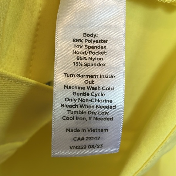 Women’s SP T by Talbots zip up hooded jacket windbreaker Bright Yellow pockets - Picture 3 of 12